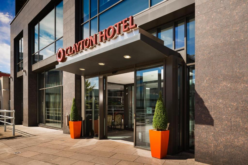 Clayton Hotel Cardiff