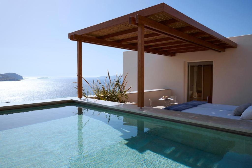 Bill & Coo Coast Suites -The Leading Hotels of the World (Agios Ioannis Mykonos) 