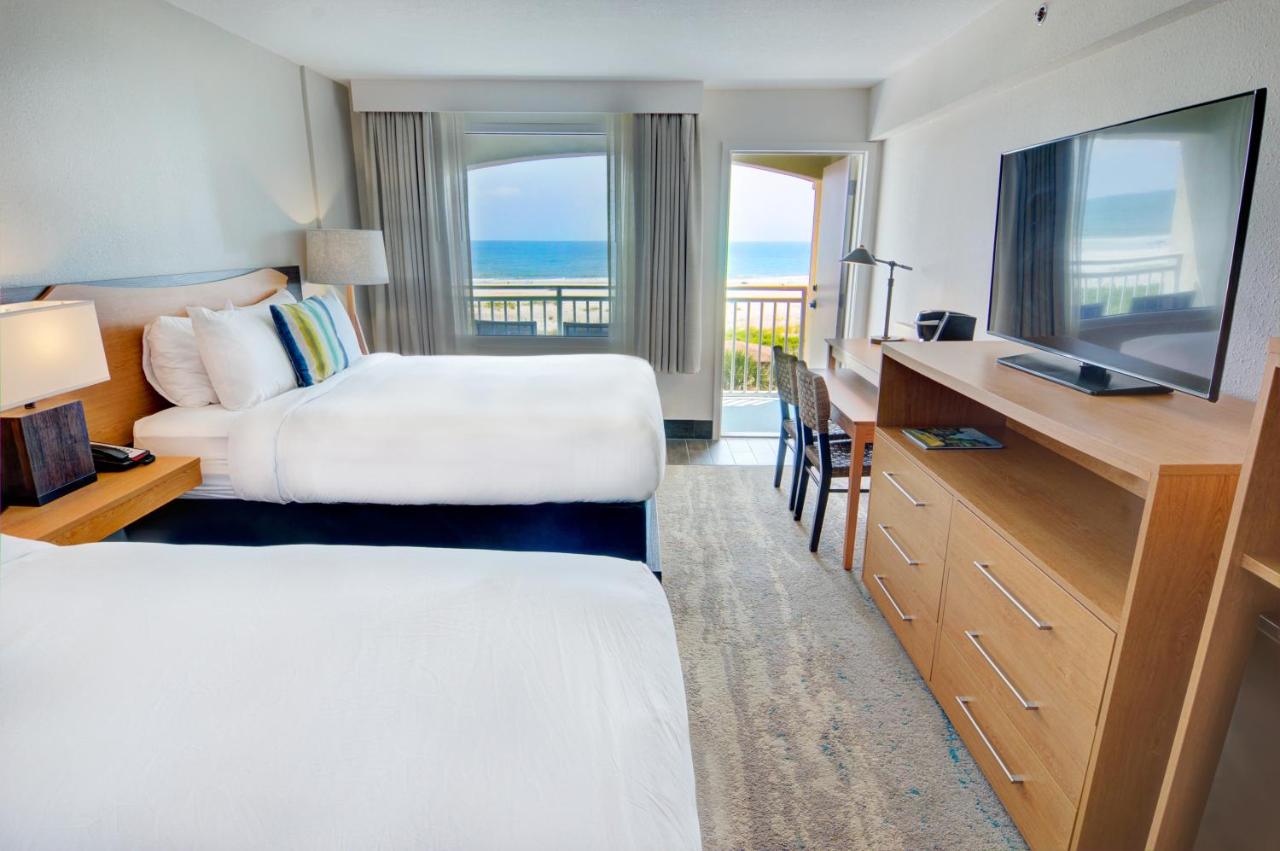 Queen Room with Two Queen Beds and Balcony - Ocean Front